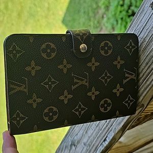 Louis Vuitton monogram medium desk planner with logo embossed paper inside